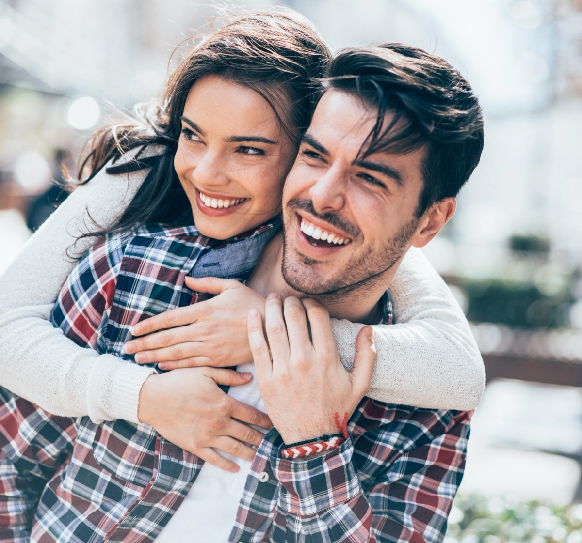 Young couple at Bolton Place Caledon community